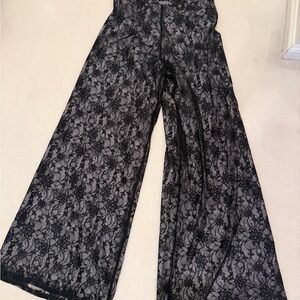 Alice + Olivia Black Lace Wide-Leg Jumpsuit Pants